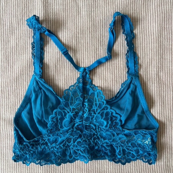 Target Blue Lace Bralette with Adjustable Straps - Picture 2 of 2